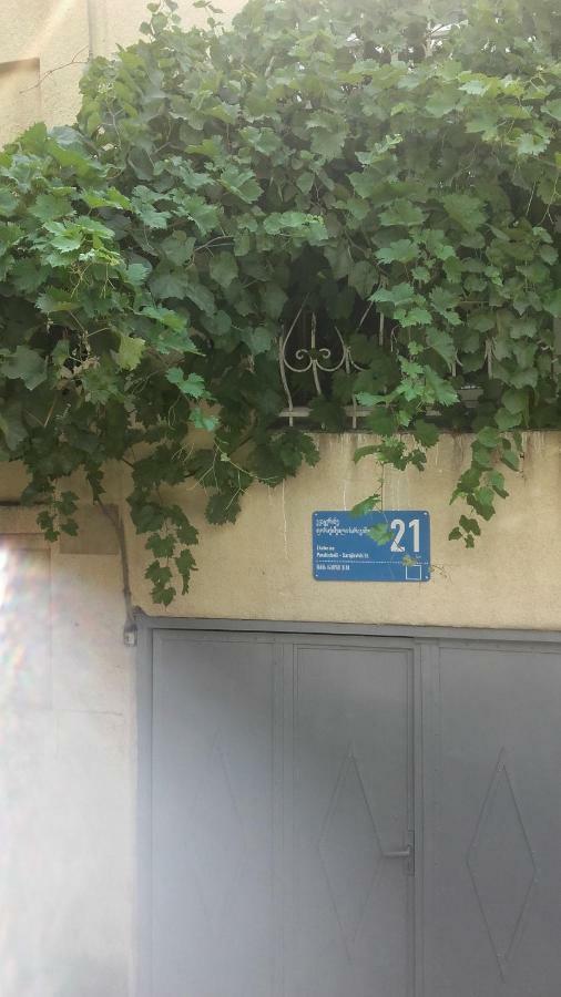 Hotel Домик У Куры Tiflis Exterior foto